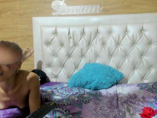 Live sex webcam photo for chicalatina2 #277062289