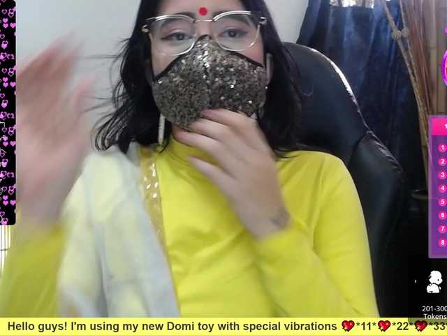 Live sex webcam photo for chihiroazumi #276391170