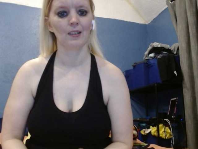 Live sex webcam photo for chillyhicks #272506661
