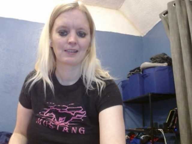 Live sex webcam photo for chillyhicks #272545617