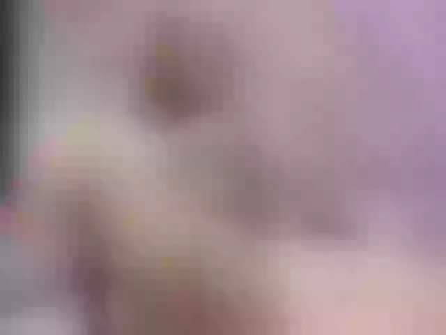Live sex webcam photo for chloe-bonnet #275904989