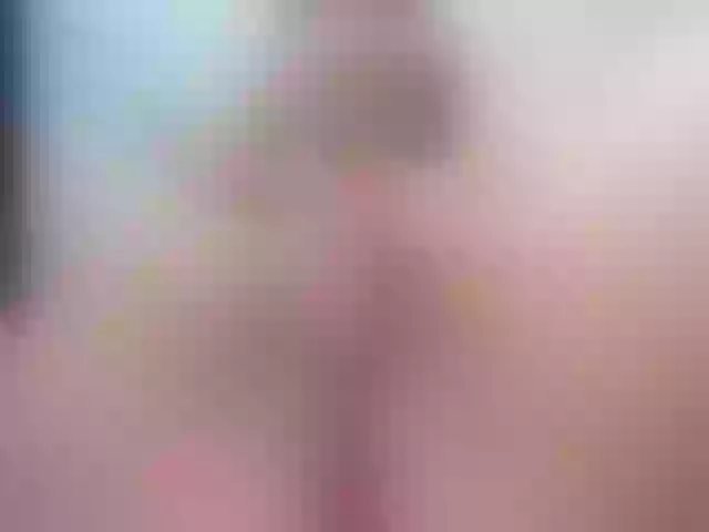 Live sex webcam photo for chloe-bonnet #276146316