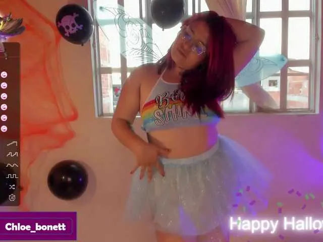 Live sex webcam photo for chloe-bonnet #276587493