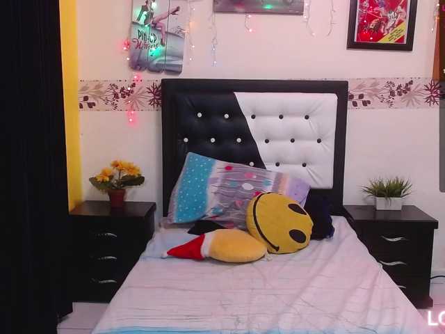 Live sex webcam photo for chloe-liu #273029165