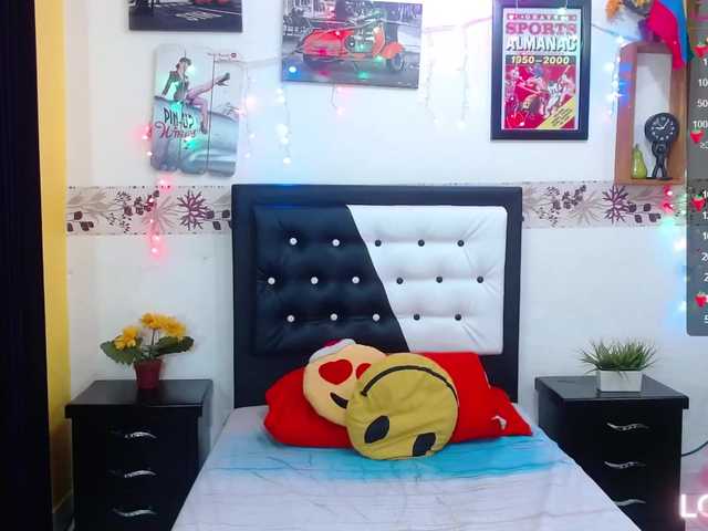 Live sex webcam photo for chloe-liu #273235689