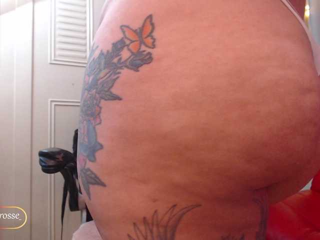 Live sex webcam photo for chloe-rosse #276499057