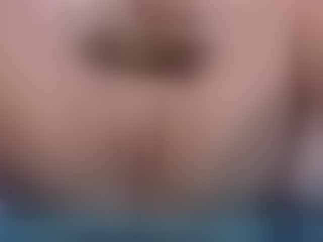 Live sex webcam photo for chloe-rosse #294117459