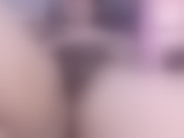 Live sex webcam photo for chloe-rosse #294282414