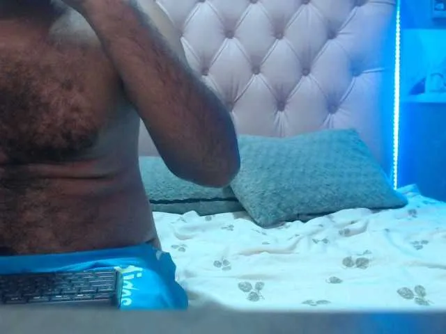 Live sex webcam photo for chloeAndchase #274228054