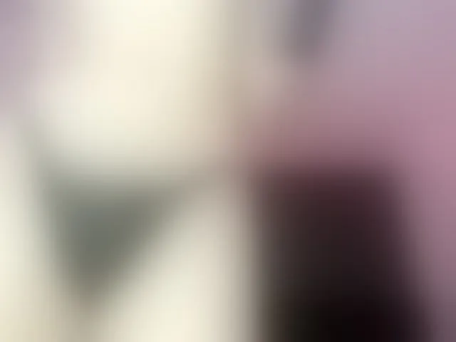 Live sex webcam photo for chloesage #293367219