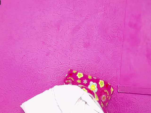 Live sex webcam photo for choco-dessert #277546793