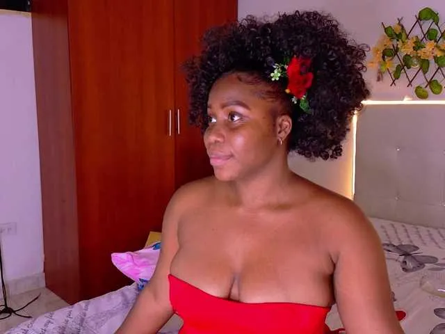 Live sex webcam photo for choco-dessert #292060470