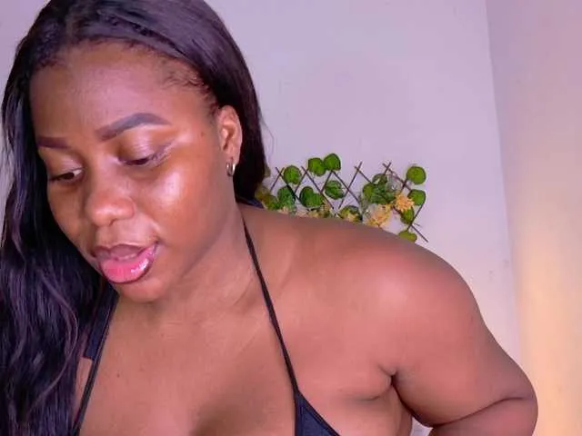 Live sex webcam photo for choco-dessert #292367398