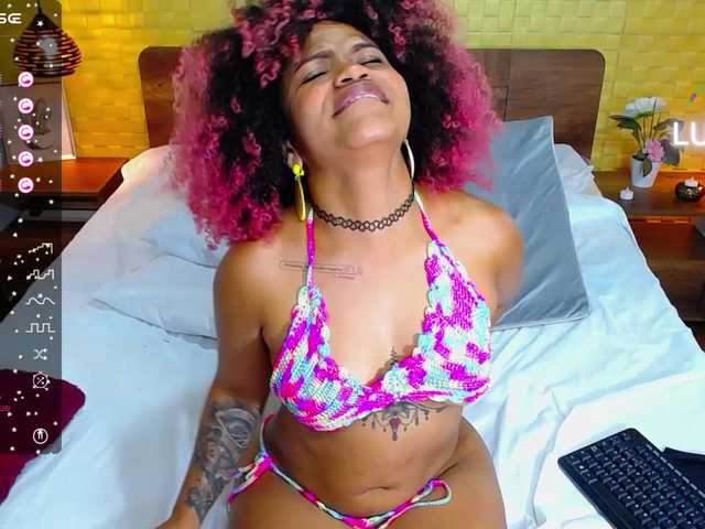 Live sex webcam photo for choco-milf #277116168