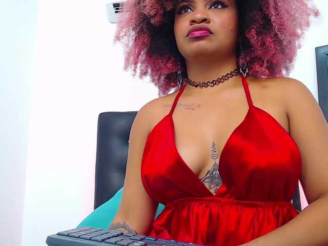 Live sex webcam photo for choco-milf #277233101