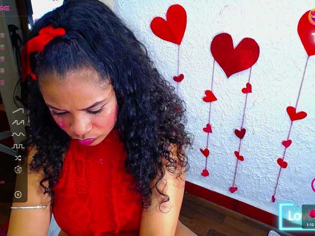 Live sex webcam photo for choco-milf #277324014