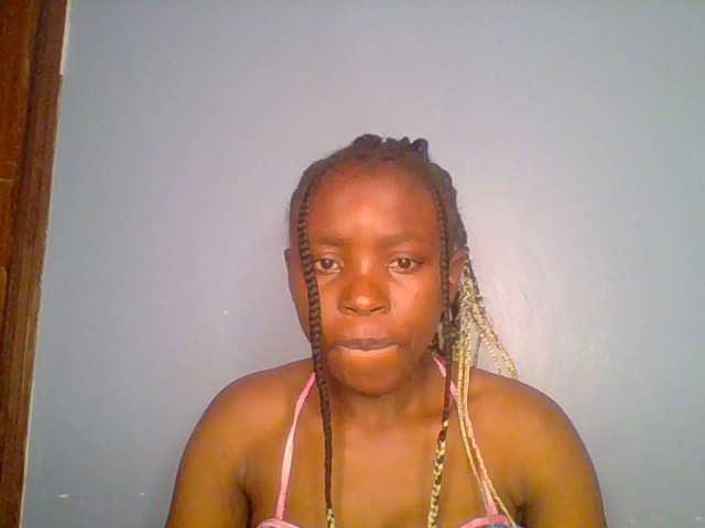 Live sex webcam photo for chocolate-brownie #291910773