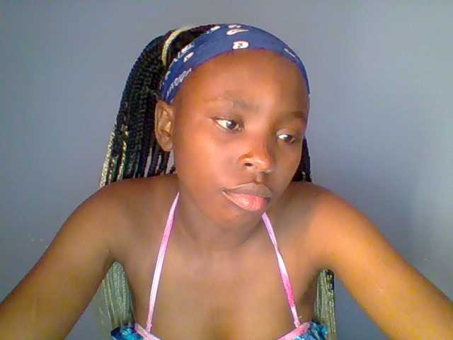 Live sex webcam photo for chocolate-brownie #291934749