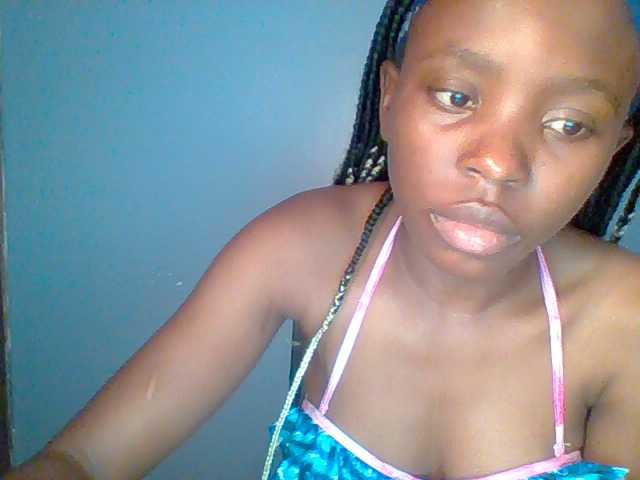 Live sex webcam photo for chocolate-brownie #291936742