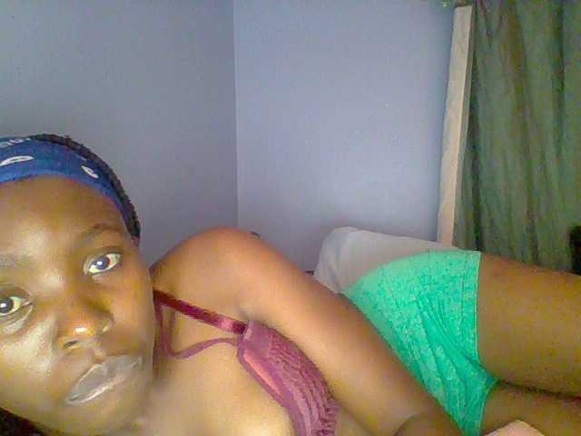 Live sex webcam photo for chocolate-brownie #291964029