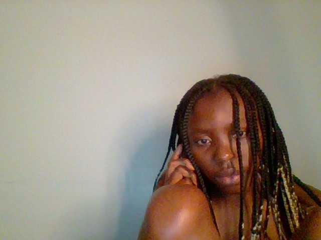 Live sex webcam photo for chocolate-brownie #291988777