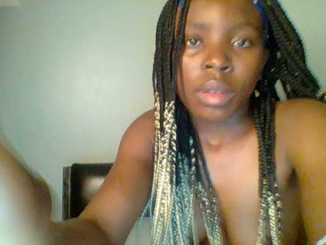 Live sex webcam photo for chocolate-brownie #292000936