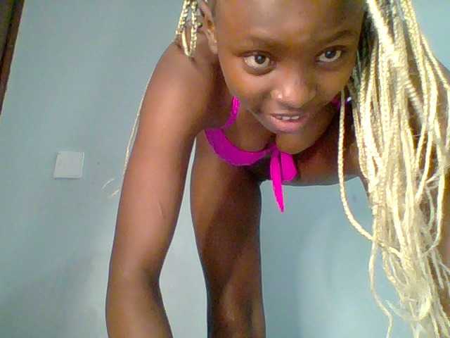 Live sex webcam photo for chocolate-brownie #292021723