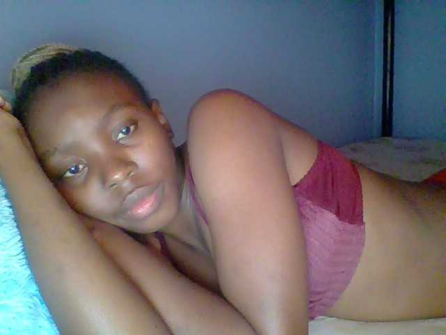 Live sex webcam photo for chocolate-brownie #292037857