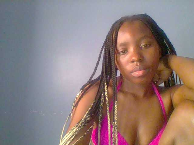 Live sex webcam photo for chocolate-brownie #292074028