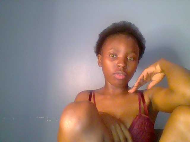 Live sex webcam photo for chocolate-brownie #292079615