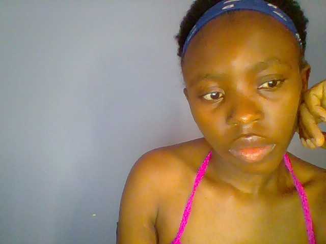 Live sex webcam photo for chocolate-brownie #292088462