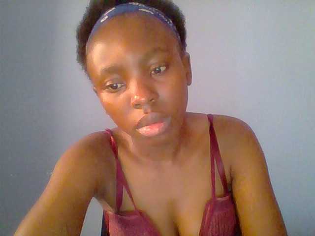 Live sex webcam photo for chocolate-brownie #292095413