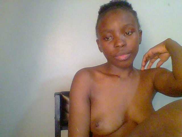 Live sex webcam photo for chocolate-brownie #292103099