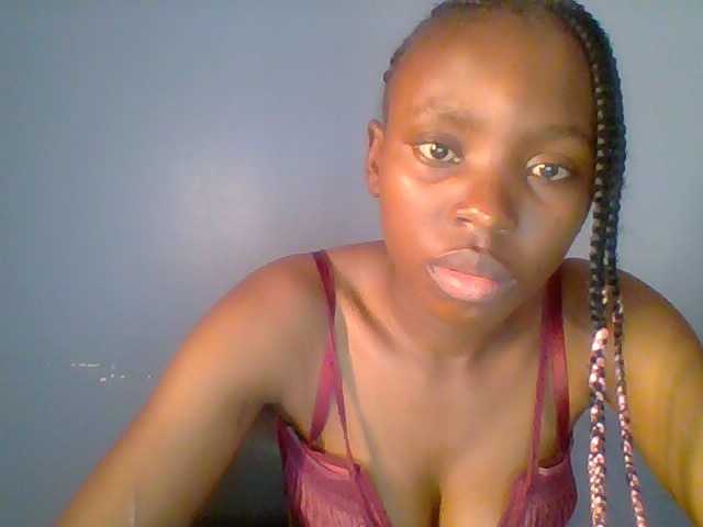 Live sex webcam photo for chocolate-brownie #292122791