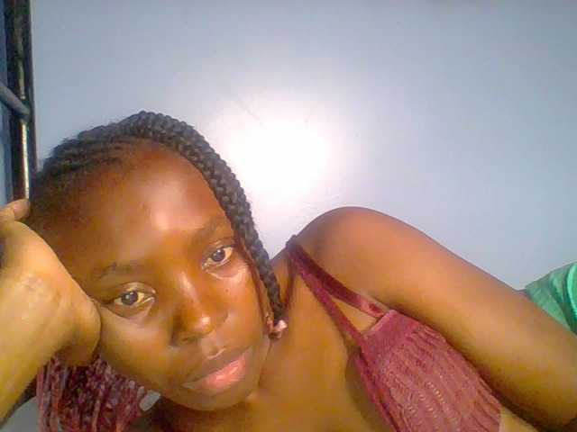 Live sex webcam photo for chocolate-brownie #292156735