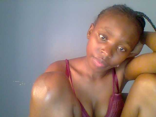 Live sex webcam photo for chocolate-brownie #292183197