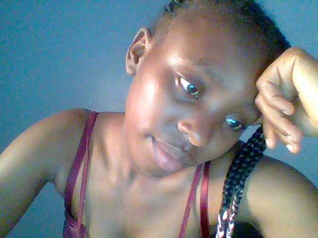 Live sex webcam photo for chocolate-brownie #292184363