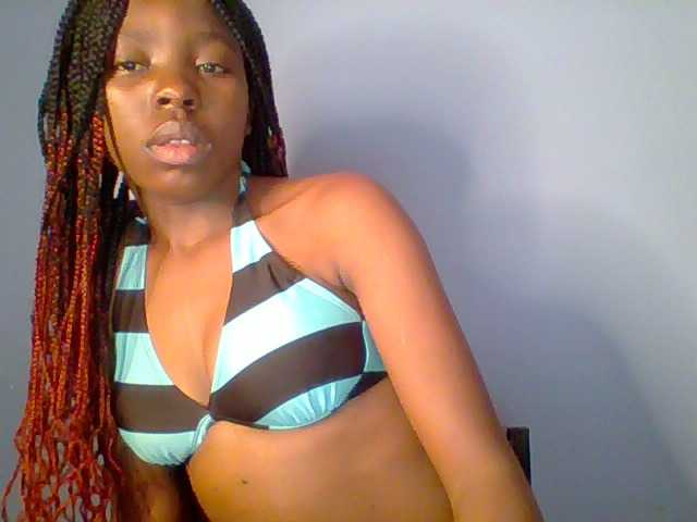 Live sex webcam photo for chocolate-brownie #292250558