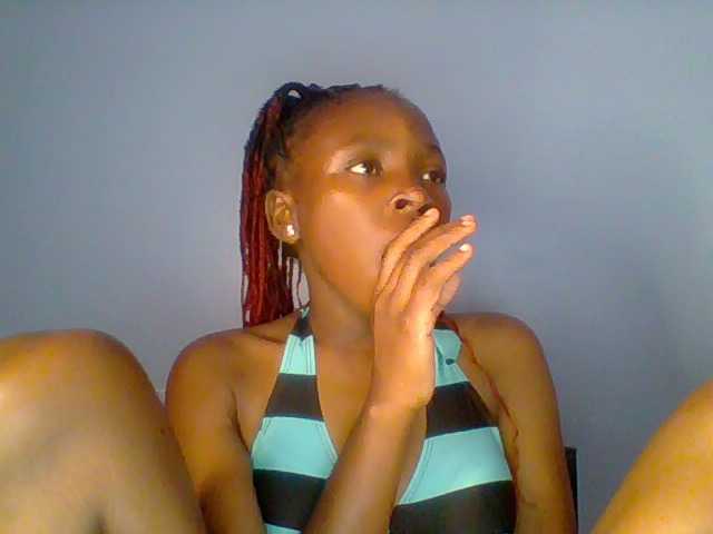 Live sex webcam photo for chocolate-brownie #292292228