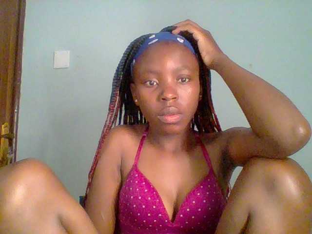 Live sex webcam photo for chocolate-brownie #292326720