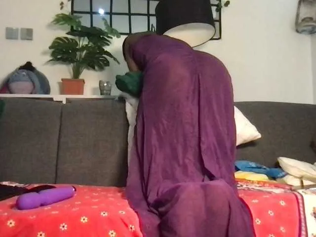 Live sex webcam photo for chocopetite #290333653