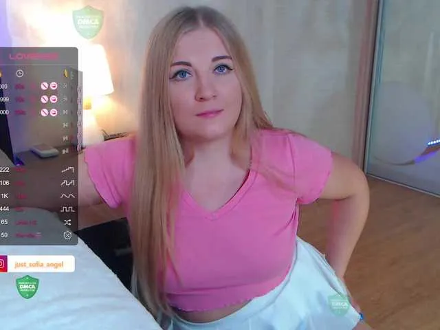 Live sex webcam photo for choose-me111 #276541539