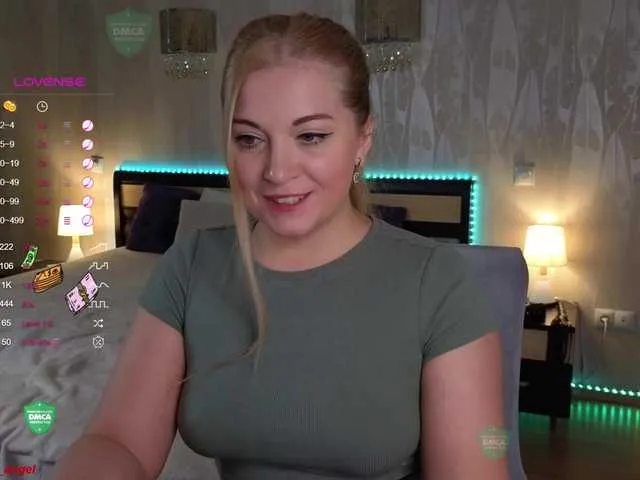 Live sex webcam photo for choose-me111 #277302776