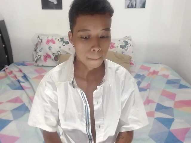 Live sex webcam photo for chrisftm #273364181