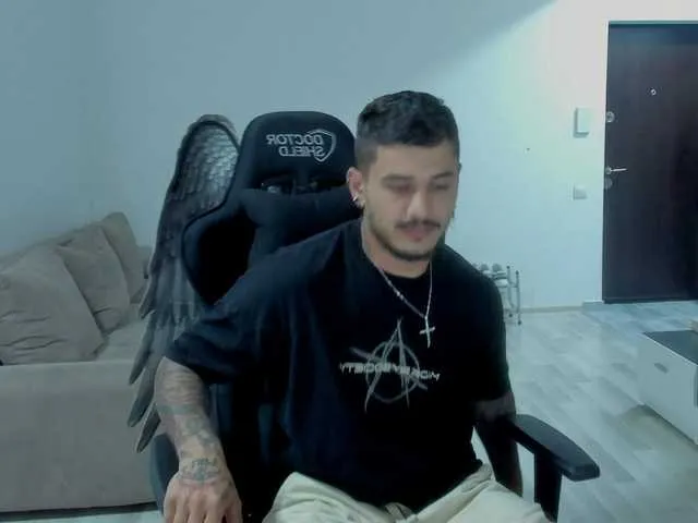 Live sex webcam photo for chrismaster12 #291091793