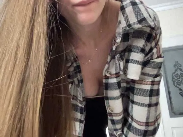 Live sex webcam photo for chrisskiss #272467440