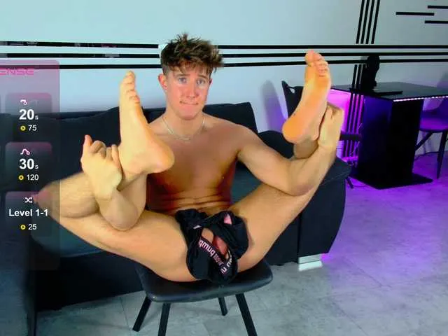 Live sex webcam photo for christianlevine #289413871