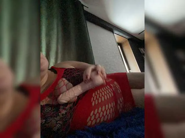 Live sex webcam photo for chubby-doll #273175966