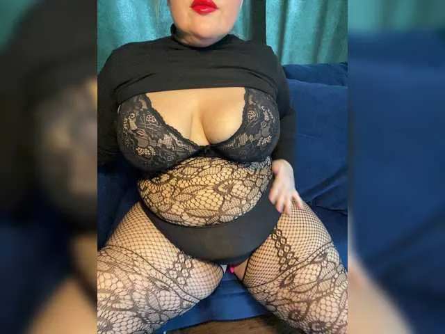 Live sex webcam photo for chubby-doll #273434109