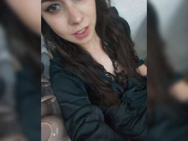 Live sex webcam photo for chulochkidroc #276710152